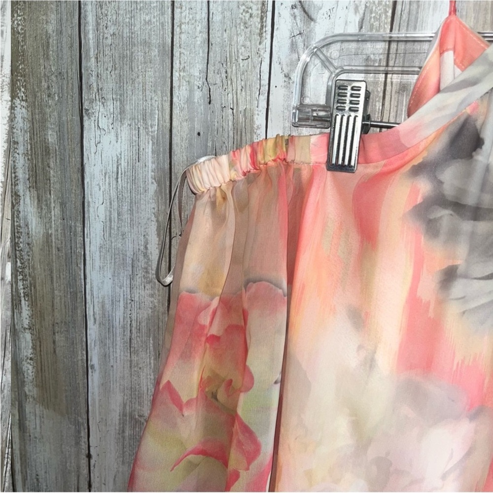 White House Black Market Watercolor Cold Shoulder Blouse - Picture 5 of 8